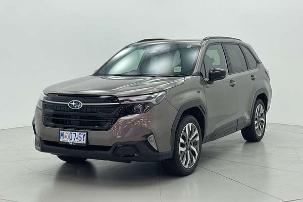 2025 Subaru Forester Hybrid Touring S6