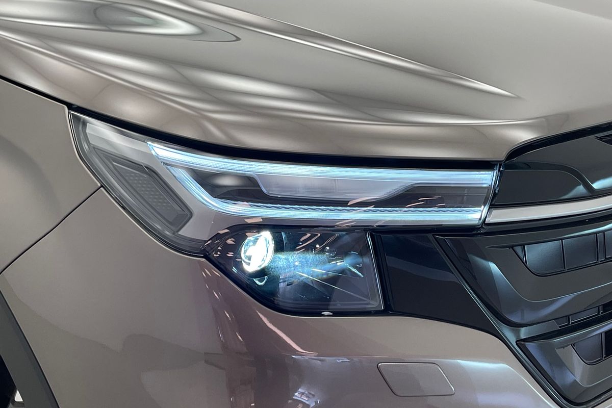 2025 Subaru Forester Hybrid Touring S6