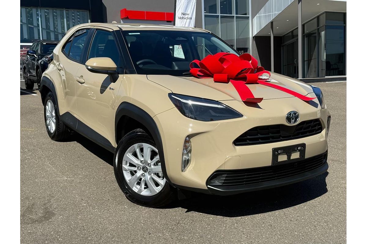 2024 Toyota Yaris Cross GX MXPJ15R