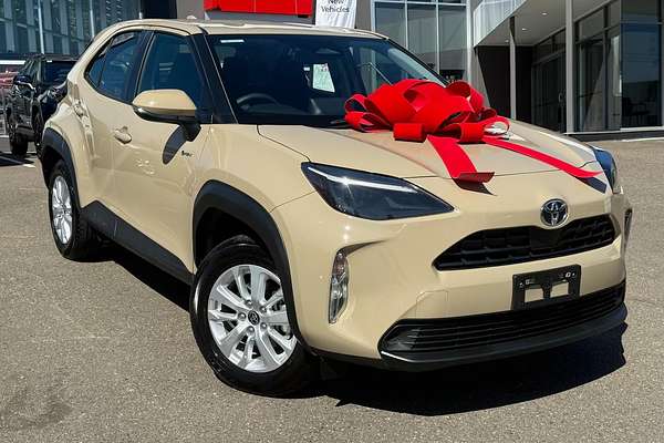 2024 Toyota Yaris Cross GX MXPJ15R