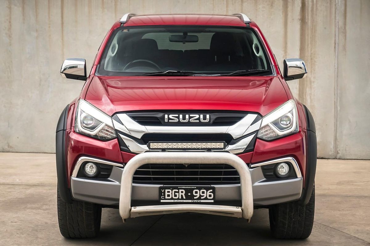 2020 Isuzu MU-X LS-T