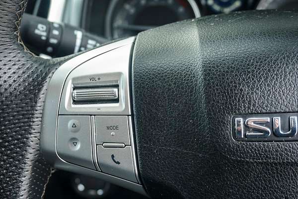 2020 Isuzu MU-X LS-T