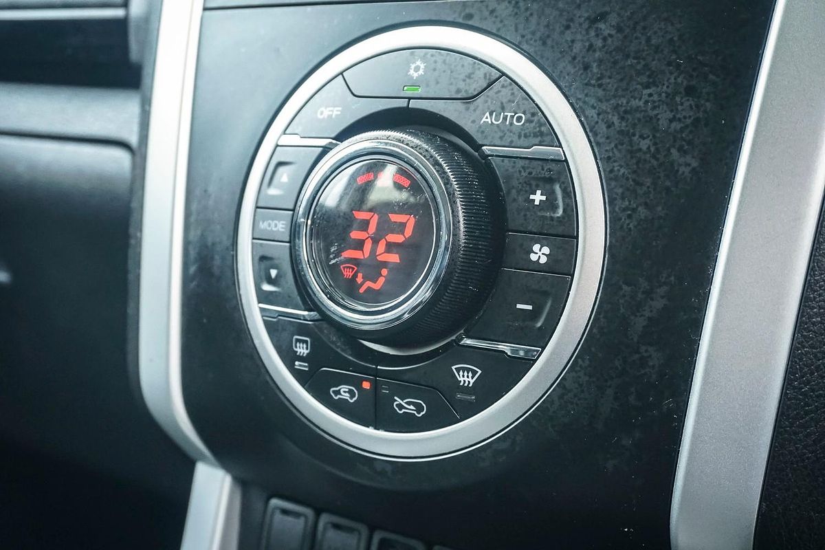 2020 Isuzu MU-X LS-T