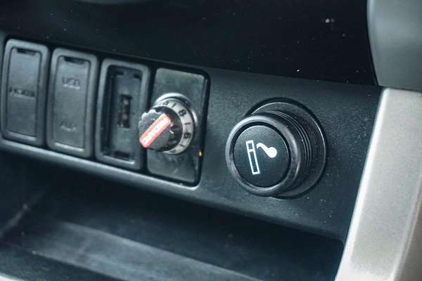 2020 Isuzu MU-X LS-T