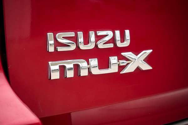 2020 Isuzu MU-X LS-T