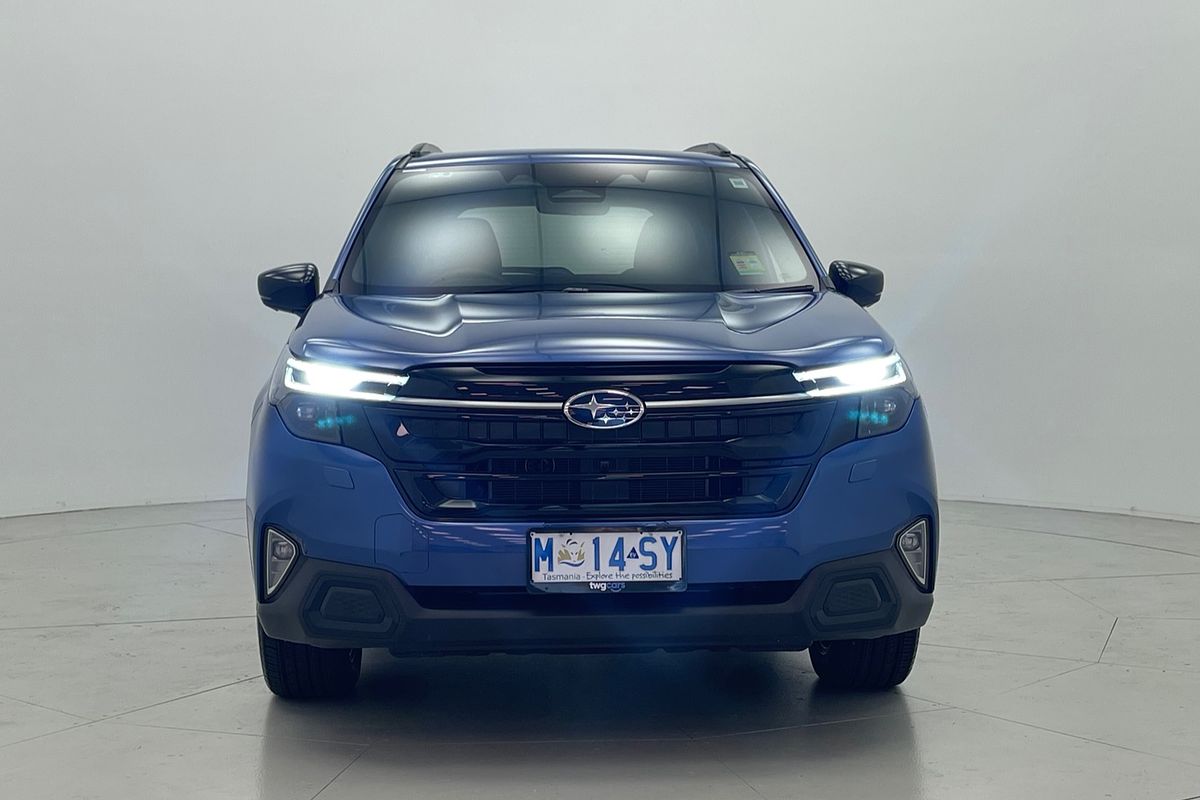 2025 Subaru Forester Hybrid Touring S6