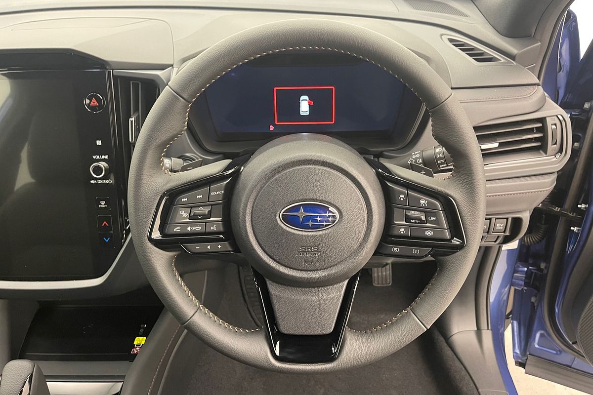 2025 Subaru Forester Hybrid Touring S6