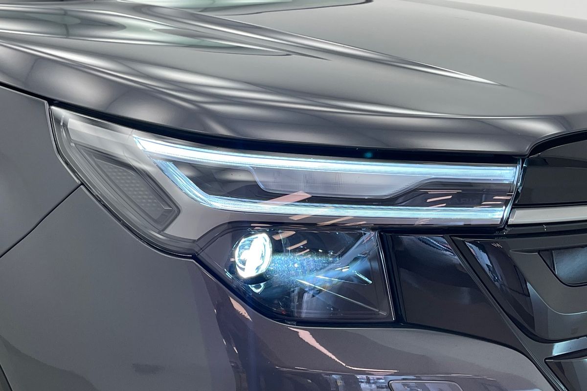 2025 Subaru Forester Hybrid Touring S6