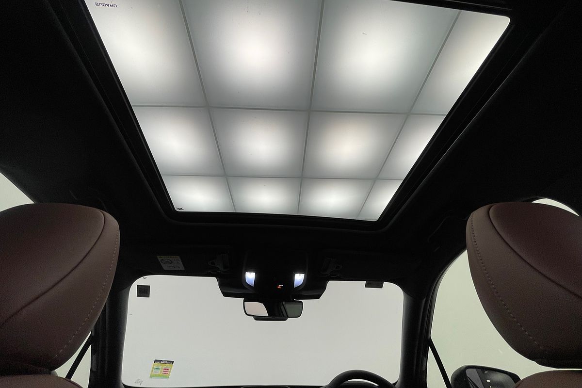 2025 Subaru Forester Hybrid Touring S6