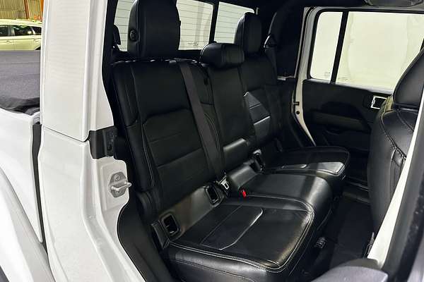 2020 Jeep Gladiator Overland JT All Wheel Drive