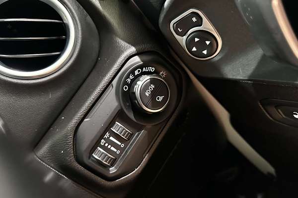 2020 Jeep Gladiator Overland JT All Wheel Drive