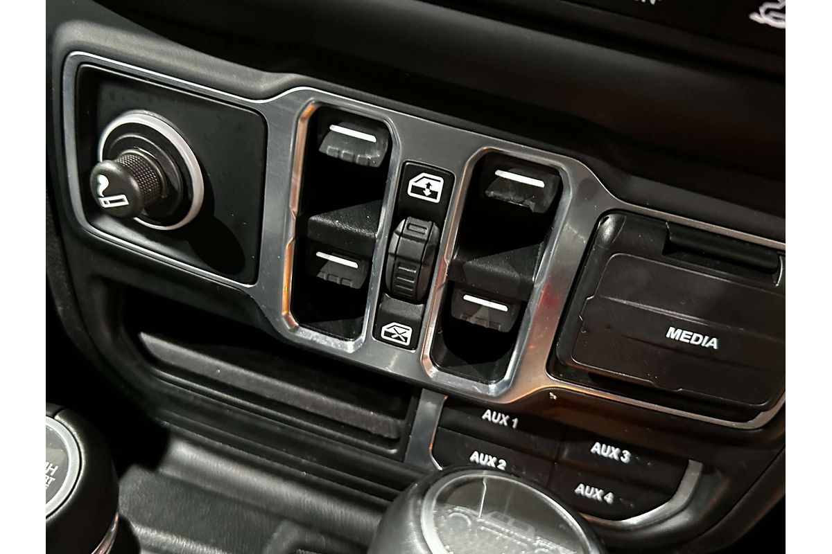 2020 Jeep Gladiator Overland JT All Wheel Drive