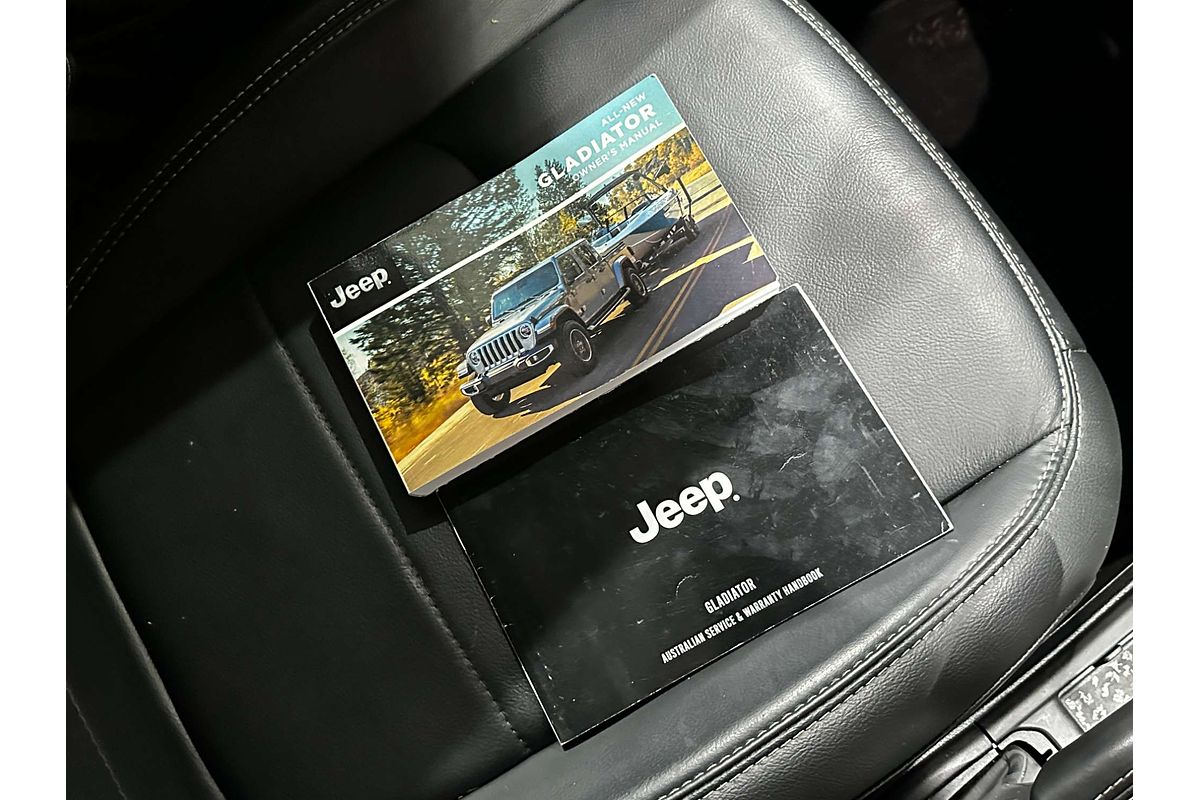 2020 Jeep Gladiator Overland JT All Wheel Drive