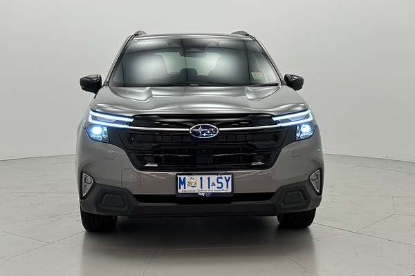 2025 Subaru Forester Hybrid Touring S6