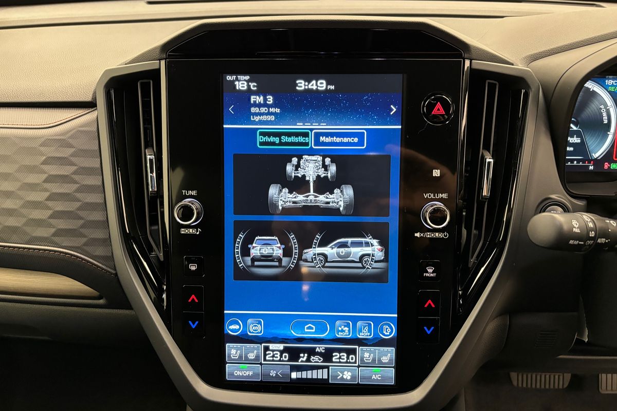 2025 Subaru Forester Hybrid Touring S6