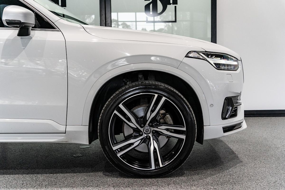 2016 Volvo XC90 T8 R-Design
