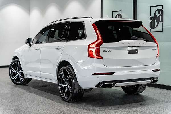 2016 Volvo XC90 T8 R-Design