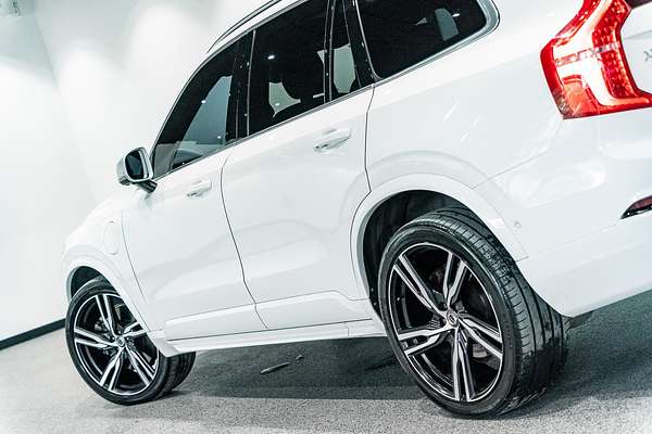 2016 Volvo XC90 T8 R-Design