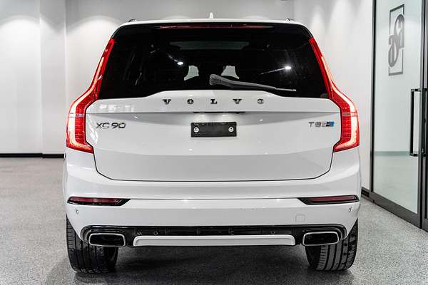 2016 Volvo XC90 T8 R-Design