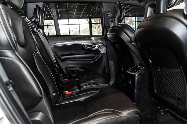 2016 Volvo XC90 T8 R-Design