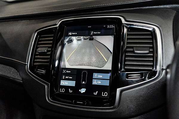 2016 Volvo XC90 T8 R-Design