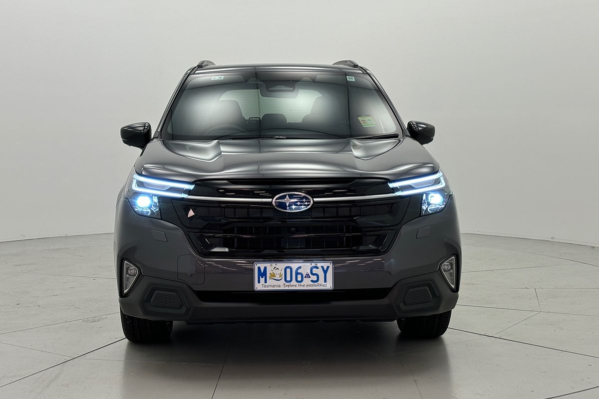 2025 Subaru Forester Hybrid Touring S6