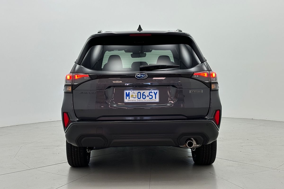 2025 Subaru Forester Hybrid Touring S6