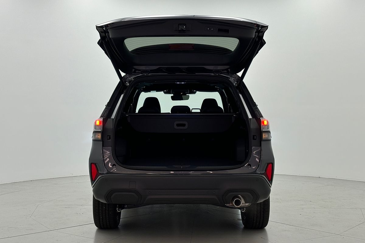 2025 Subaru Forester Hybrid Touring S6