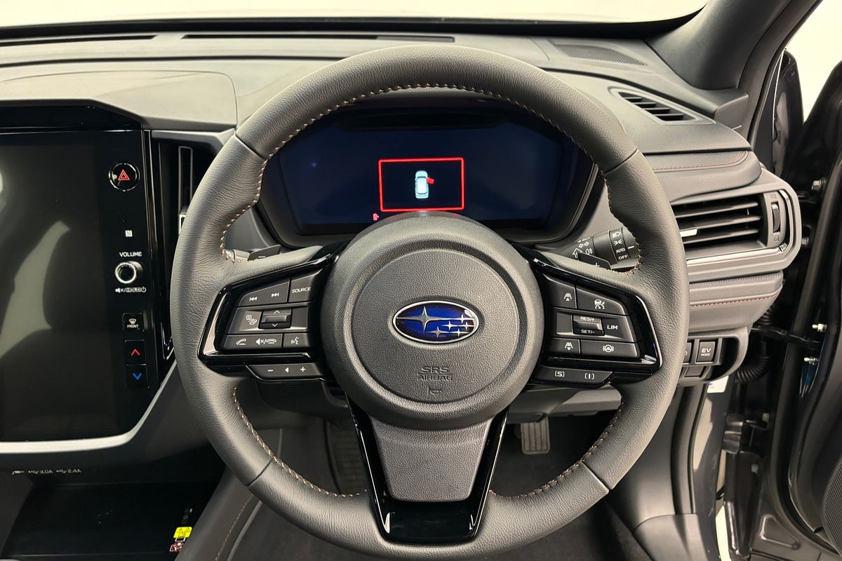 2025 Subaru Forester Hybrid Touring S6