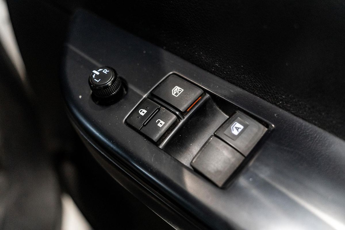 2022 Toyota Hilux Workmate TGN121R Rear Wheel Drive