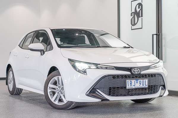 2019 Toyota Corolla Ascent Sport MZEA12R
