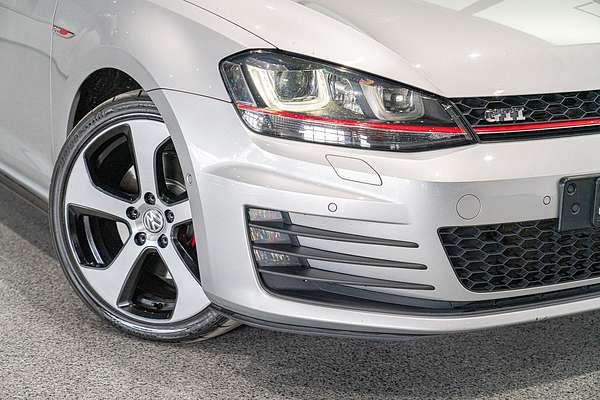 2017 Volkswagen Golf GTI 7