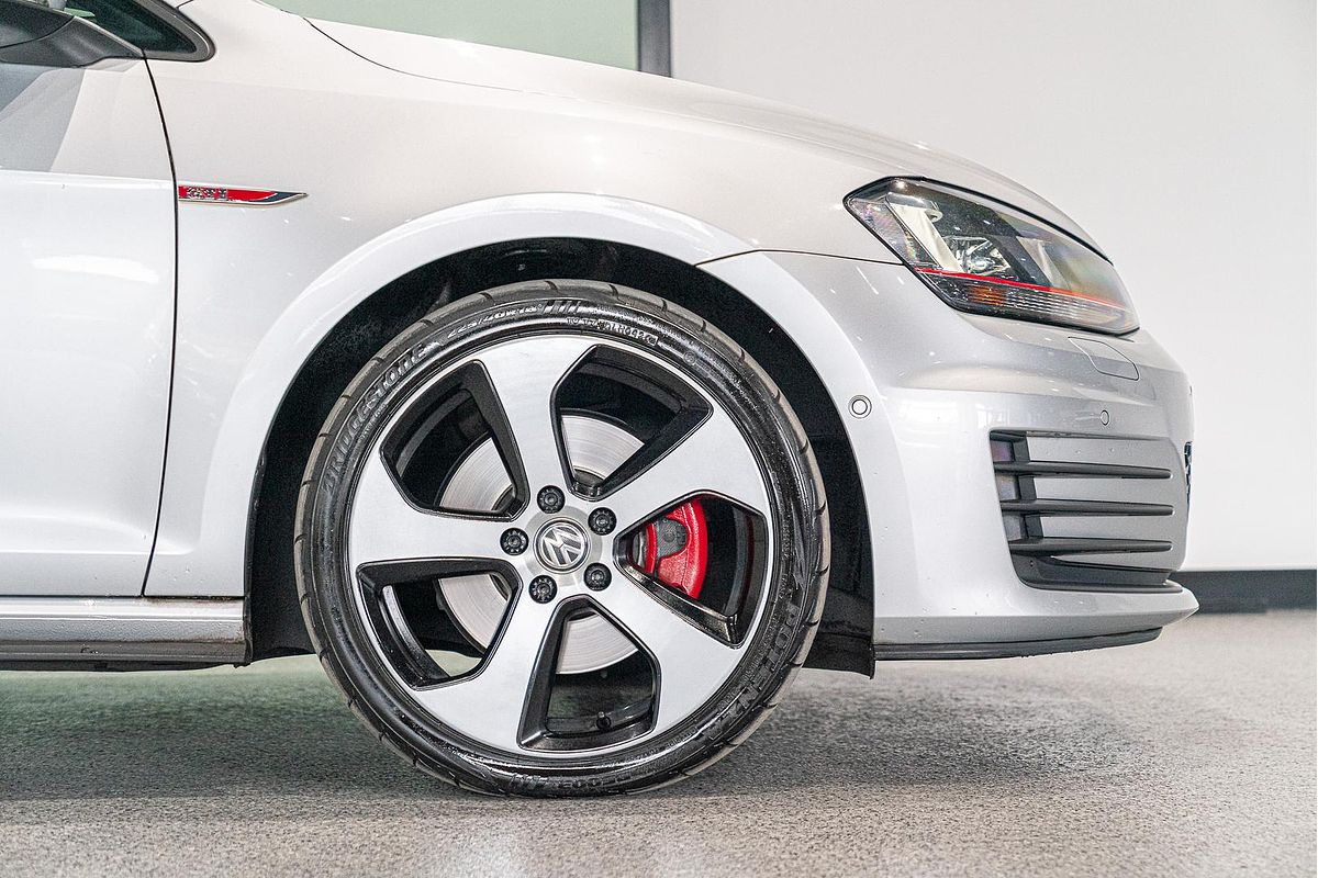 2017 Volkswagen Golf GTI 7