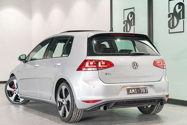 2017 Volkswagen Golf GTI 7