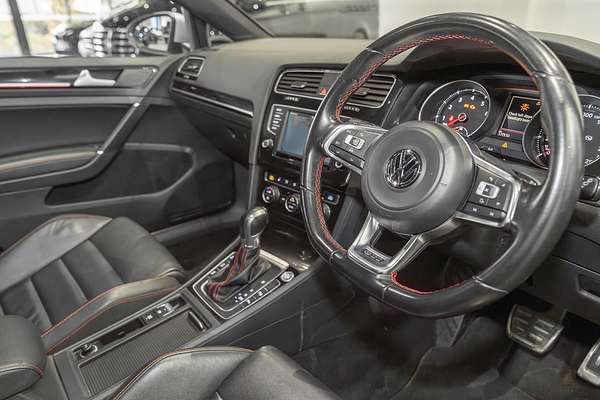 2017 Volkswagen Golf GTI 7