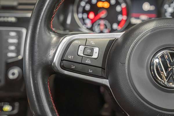 2017 Volkswagen Golf GTI 7