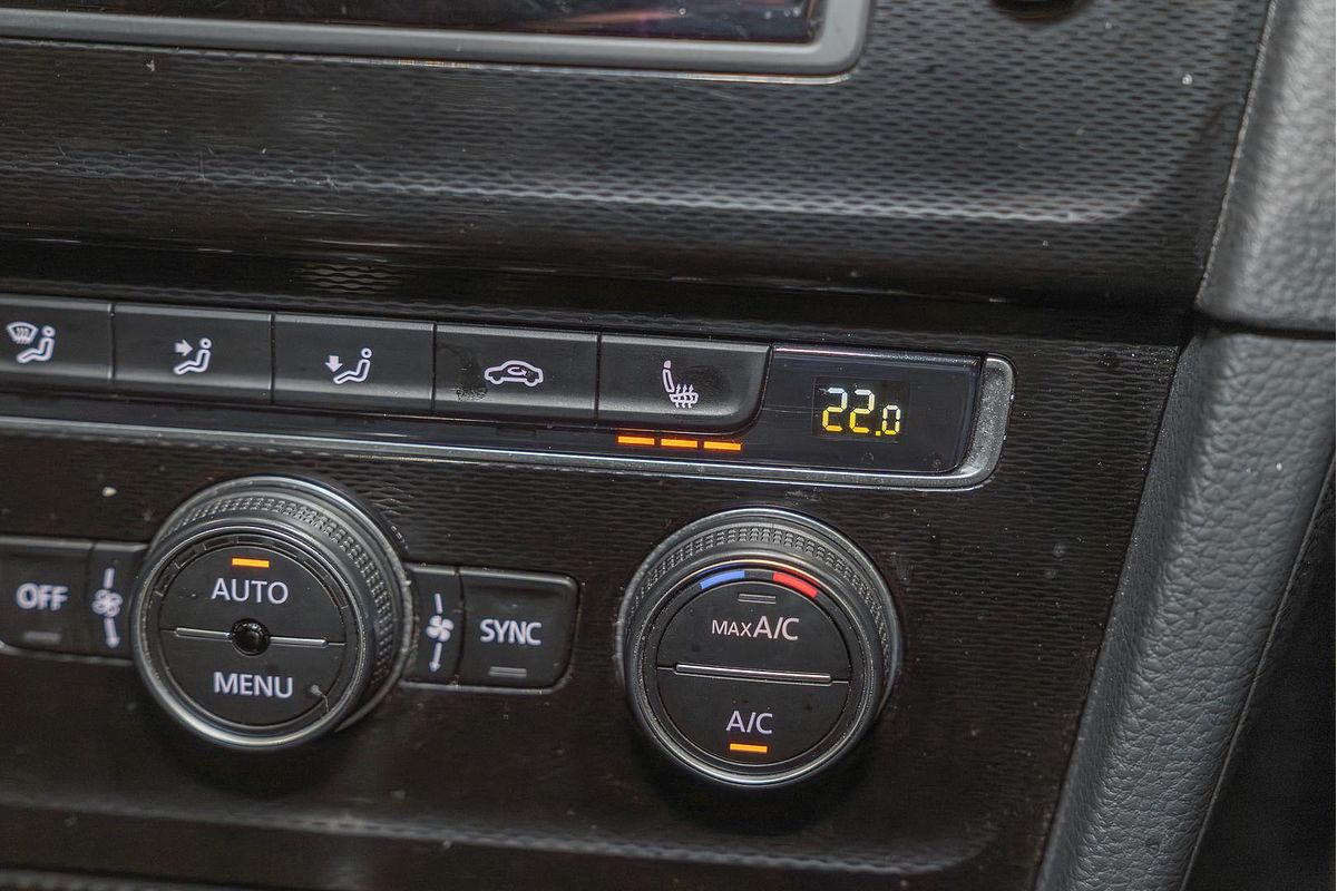 2017 Volkswagen Golf GTI 7