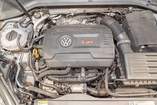 2017 Volkswagen Golf GTI 7