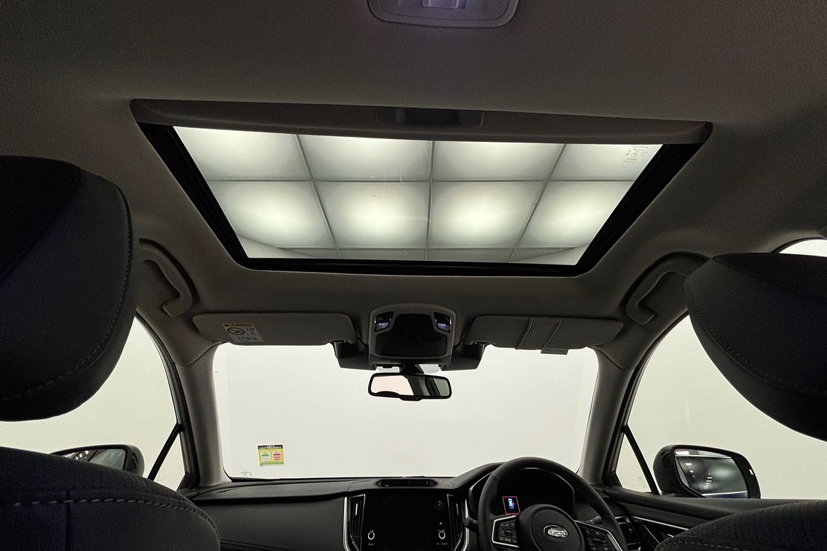 2025 Subaru Outback AWD Touring XT 6GEN