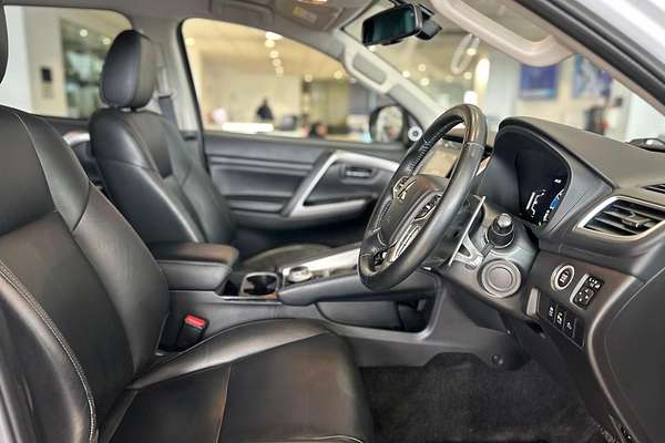 2020 Mitsubishi Pajero Sport Exceed QF