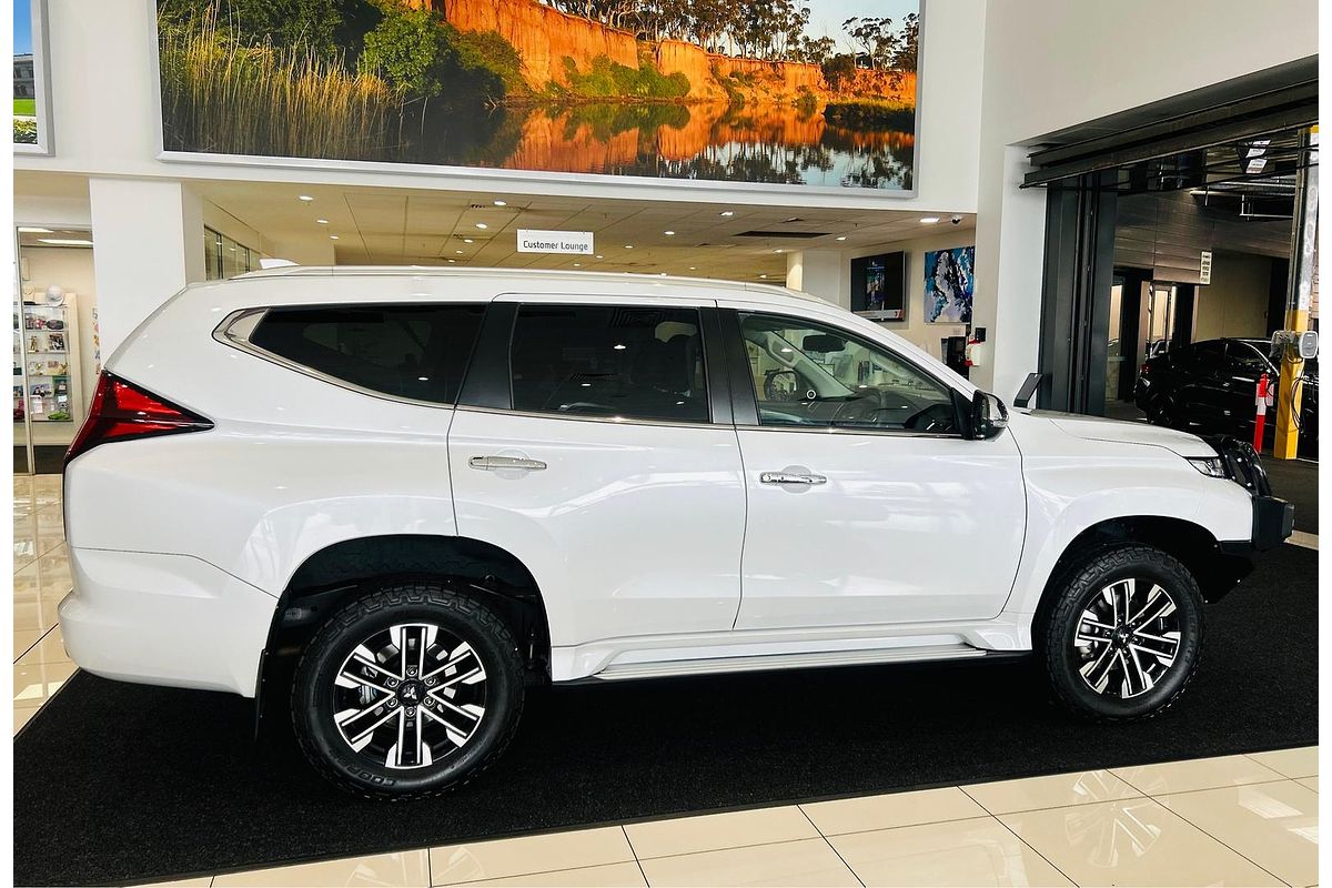 2020 Mitsubishi Pajero Sport Exceed QF