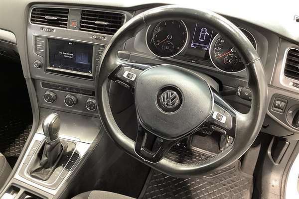 2017 Volkswagen Golf 92TSI 7