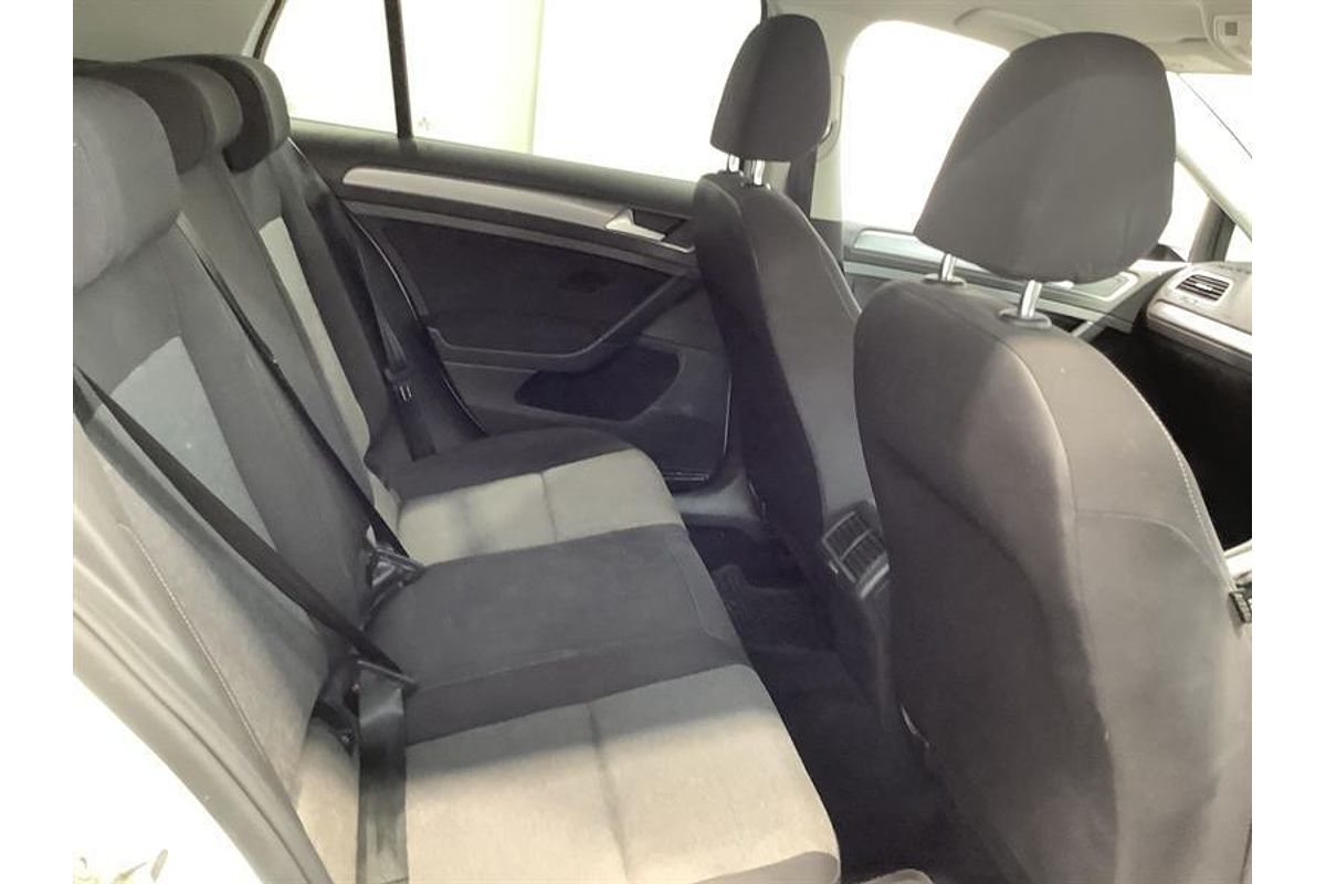 2017 Volkswagen Golf 92TSI 7