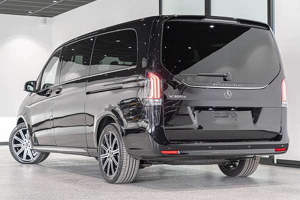 2025 Mercedes-Benz V-Class V300 Exclusive 447 MWB