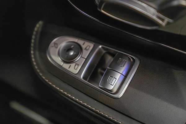 2025 Mercedes-Benz V-Class V300 Exclusive 447 MWB