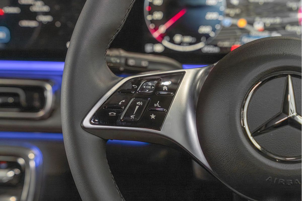 2025 Mercedes-Benz V-Class V300 Exclusive 447 MWB