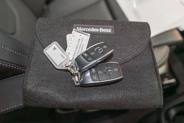 2025 Mercedes-Benz V-Class V300 Exclusive 447 MWB