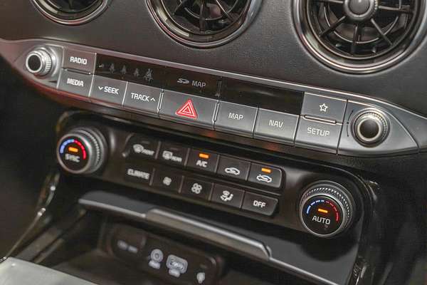 2017 Kia Stinger GT-Line CK