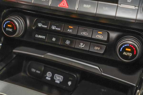 2017 Kia Stinger GT-Line CK