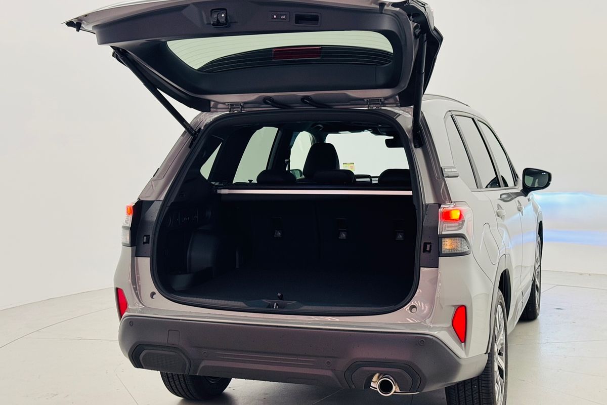 2025 Subaru Forester Hybrid Touring S6